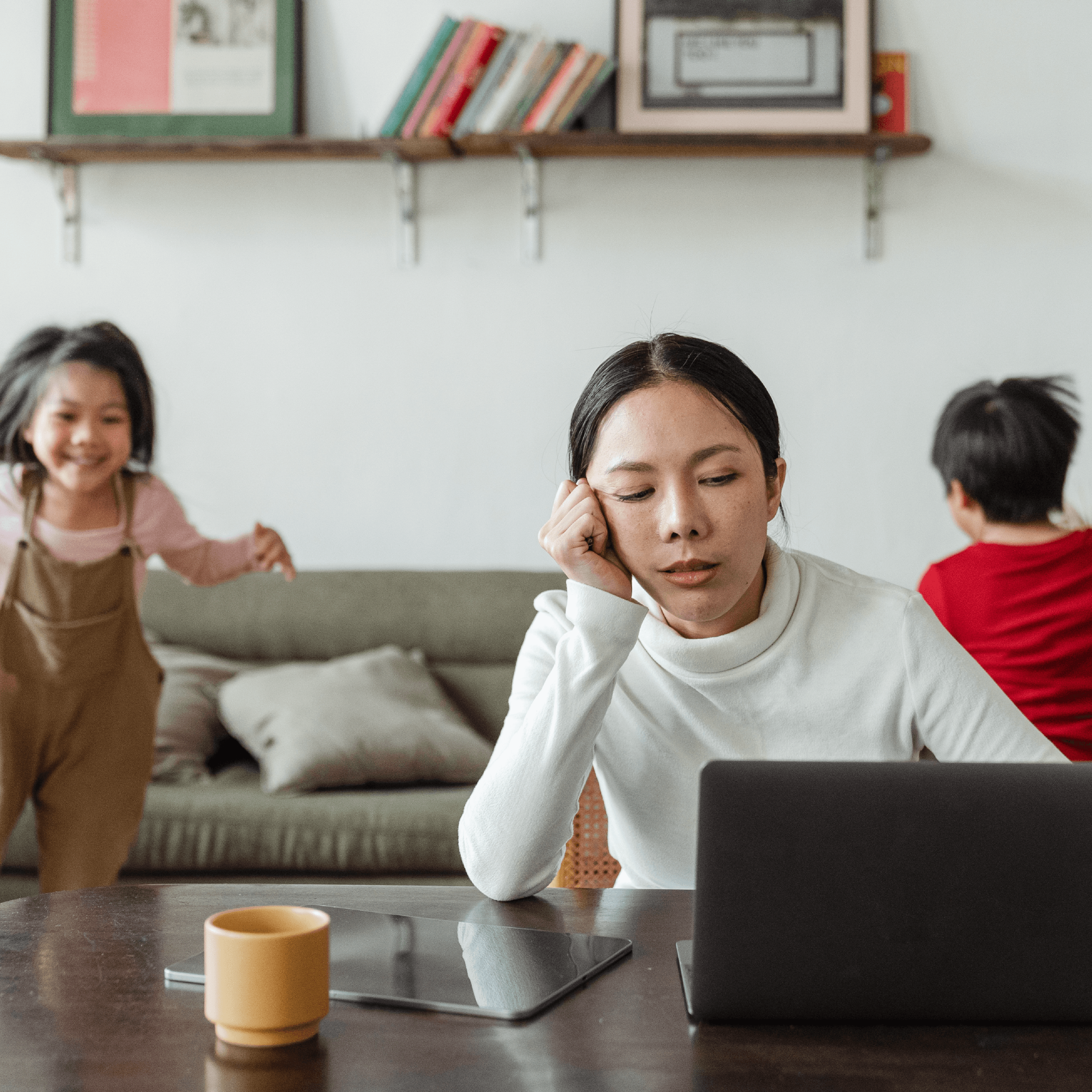 5 ways for parents to reduce parental burnout during bank holidays and breaks. - Kendamil EU